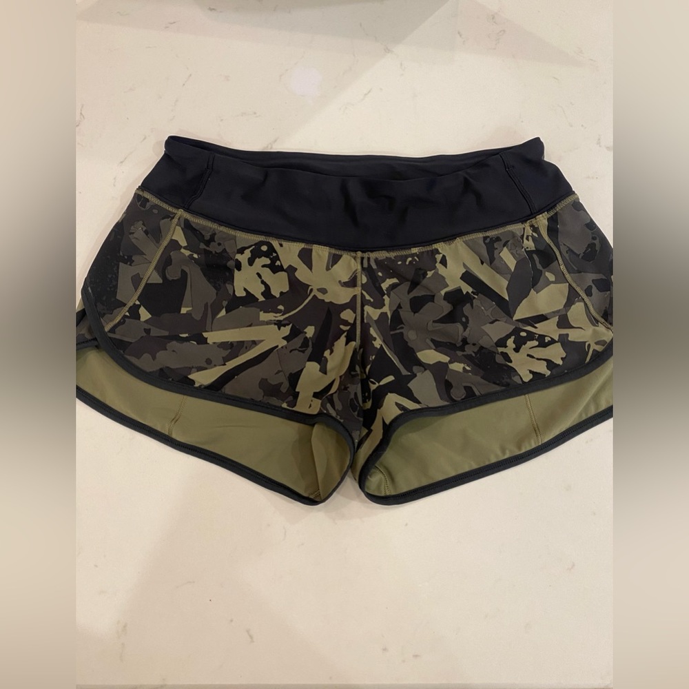 Lulu lemon workout shorts